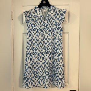Shift Gears Printed Short Dress, Blue and White. Size Small stretch comfortable